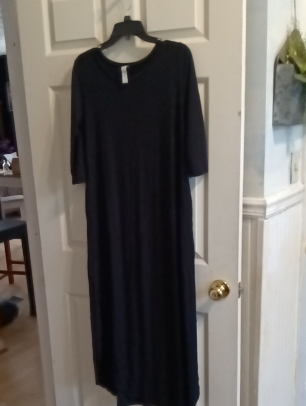 Zenana Outfitters Black Maxi Dress with Short Sleeves